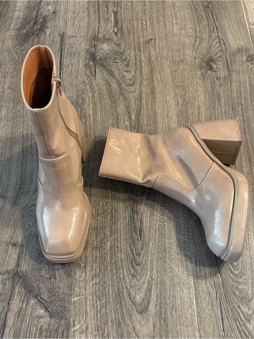Beast Fashion Neutral Beige Textured Block Heel Ankle Boots Womens size 7